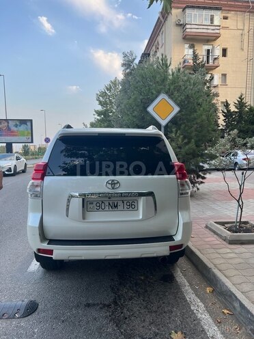 Toyota Land Cruiser Prado 2012, 220,000 km - 2.7 l - Bakı