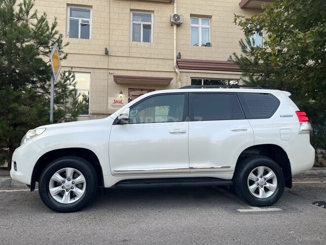 Toyota Land Cruiser Prado 2012, 220,000 km - 2.7 l - Bakı