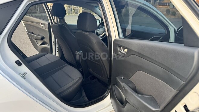 Hyundai Accent 2022, 31,000 km - 1.6 л - Bakı