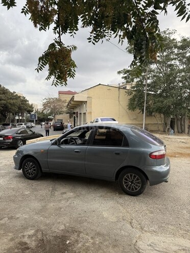 Daewoo Lanos 2010, 341,000 km - 1.4 l - Bakı