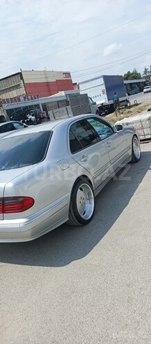 Mercedes E 320 2000, 316,000 km - 3.2 l - Bakı