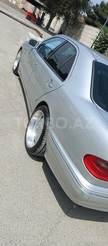 Mercedes E 320 2000, 316,000 km - 3.2 l - Bakı