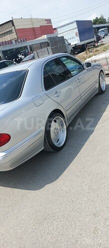 Mercedes E 320 2000, 316,000 km - 3.2 l - Bakı