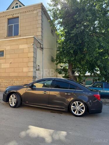 Chevrolet Cruze 2015, 304,009 km - 1.4 л - Qazax