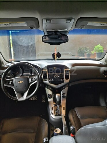 Chevrolet Cruze 2015, 304,009 km - 1.4 л - Qazax
