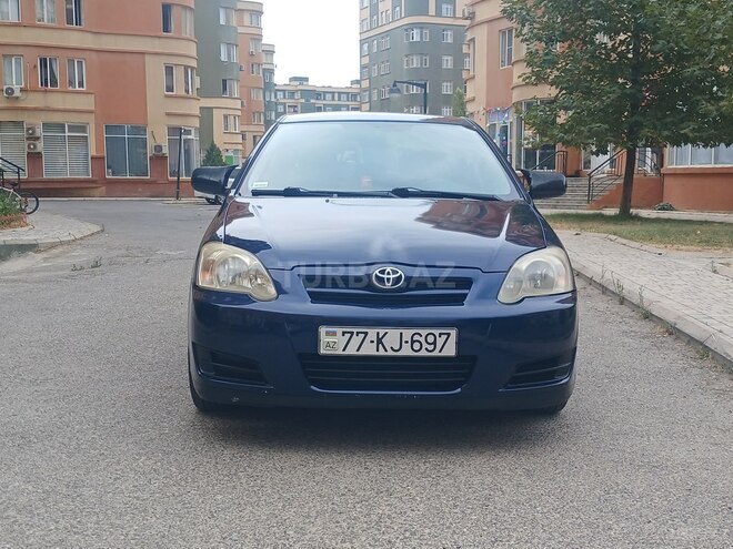 Toyota Corolla 2006, 233,000 km - 1.4 l - Bakı