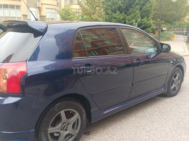 Toyota Corolla 2006, 233,000 km - 1.4 l - Bakı