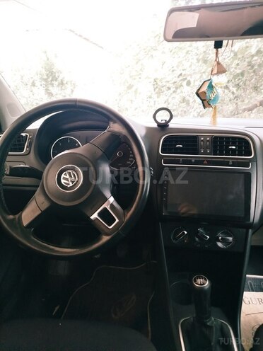 Volkswagen Polo 2012, 270,000 km - 1.2 l - Gəncə