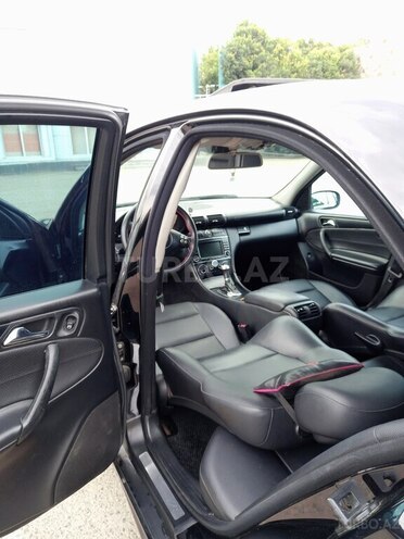 Mercedes C 230 2007, 278,325 km - 2.5 l - Qazax
