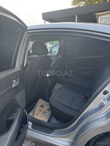 Hyundai Elantra 2017, 177,028 km - 2.0 l - Bakı