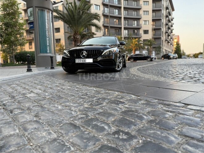 Mercedes C 300 2018, 89,500 km - 2.0 l - Bakı