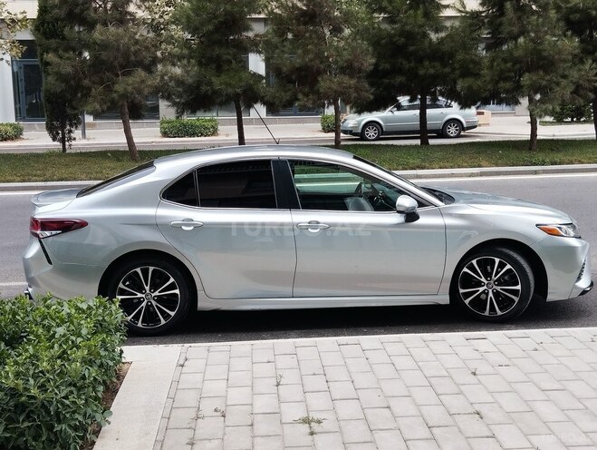 Toyota Camry 2017, 126,000 km - 2.5 л - Bakı