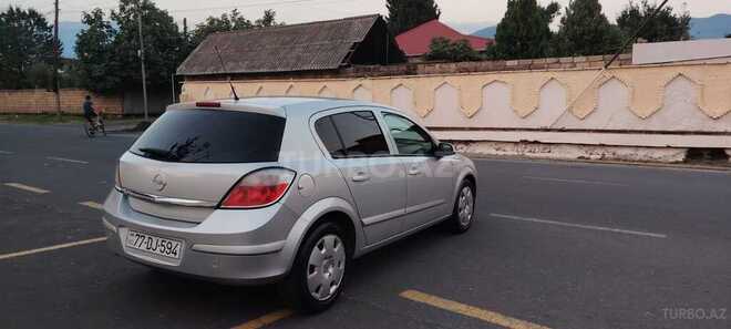 Opel Astra 2005, 315,000 km - 2.0 l - Zaqatala