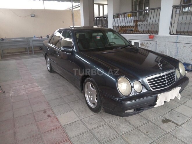 Mercedes E 200 2000, 42,000 km - 2.0 l - Bakı