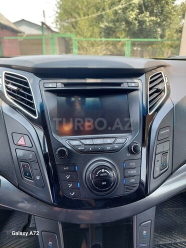 Hyundai i40 2012, 236,200 km - 2.0 l - Bakı