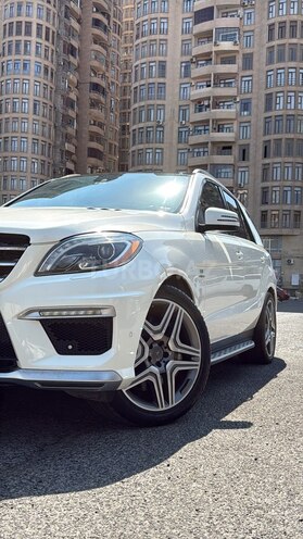 Mercedes ML 63 AMG 2012, 143,200 km - 5.5 l - Bakı