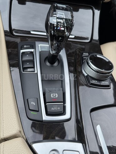 BMW 528 2015, 170,000 km - 2.0 l - Bakı