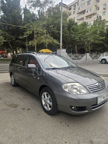 Toyota Corolla 2006, 174,122 km - 1.4 l - Bakı