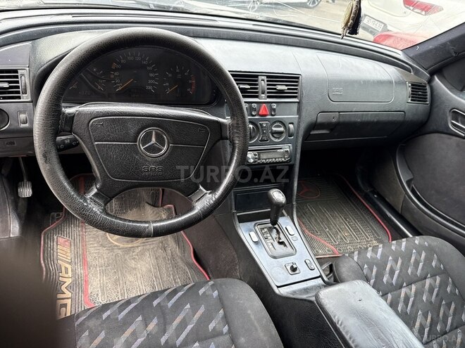Mercedes C 220 1999, 580,000 km - 2.2 л - Bakı