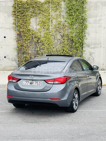 Hyundai Elantra 2015, 80,000 km - 1.8 l - Bakı