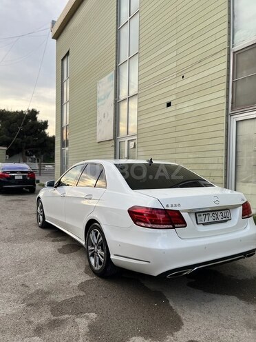 Mercedes E 220 2014, 186,000 km - 2.2 l - Bakı
