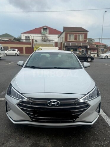 Hyundai Elantra 2018, 90,050 km - 2.0 l - Bakı