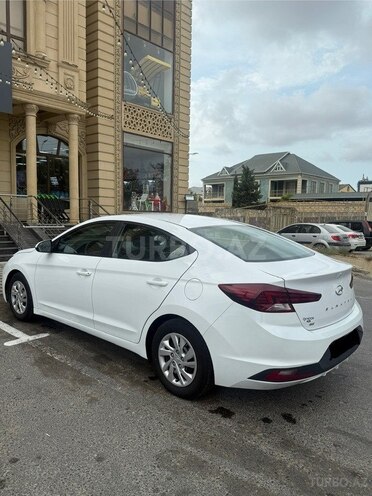 Hyundai Elantra 2018, 90,050 km - 2.0 l - Bakı