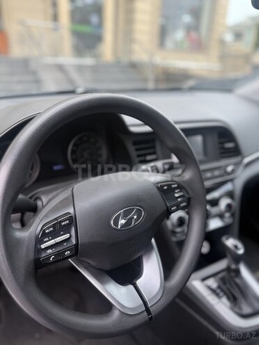 Hyundai Elantra 2018, 90,050 km - 2.0 l - Bakı