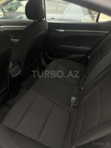 Hyundai Elantra 2018, 90,050 km - 2.0 l - Bakı