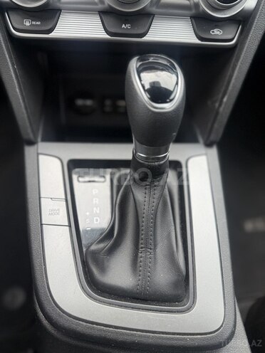 Hyundai Elantra 2018, 90,050 km - 2.0 l - Bakı