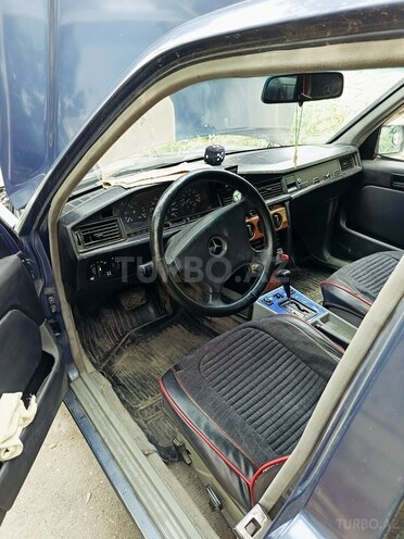 Mercedes 190 1991, 588,636 km - 2.0 l - Sumqayıt
