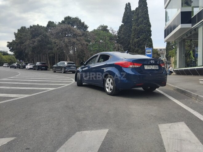 Hyundai Elantra 2013, 262,900 km - 1.8 l - Bakı