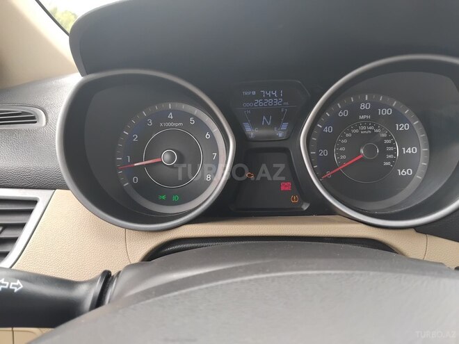 Hyundai Elantra 2013, 262,900 km - 1.8 l - Bakı