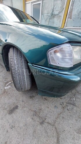 Mercedes C 180 1999, 593,000 km - 1.8 l - Şəki