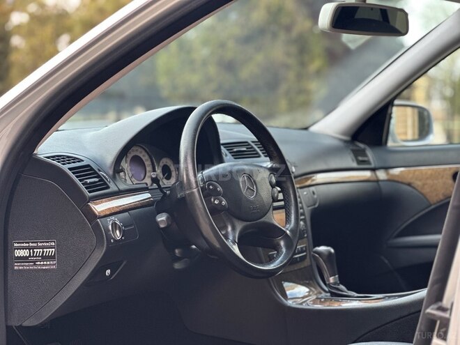 Mercedes E 200 2008, 197,000 km - 1.8 l - Salyan