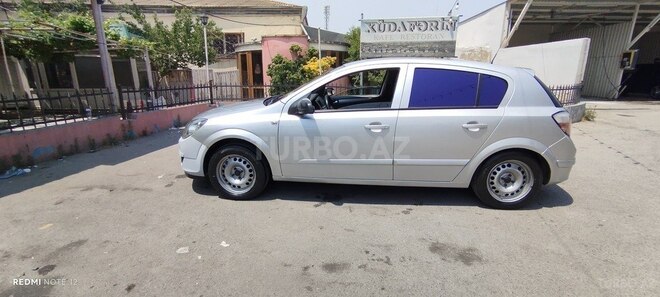 Opel Astra 2004, 328,000 km - 1.4 l - Bakı