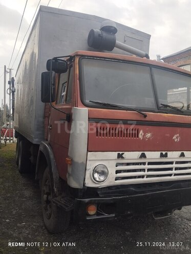 KamAz 53212 1987, 500,000 km - 11.0 l - Zaqatala