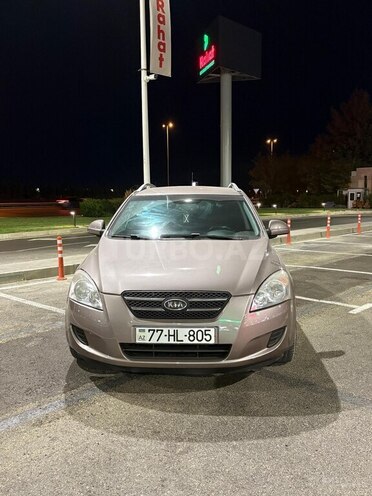 Kia  2008, 280,000 km - 1.6 l - Bakı