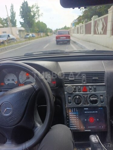 Mercedes C 230 2000, 300,000 km - 2.3 l - Goranboy