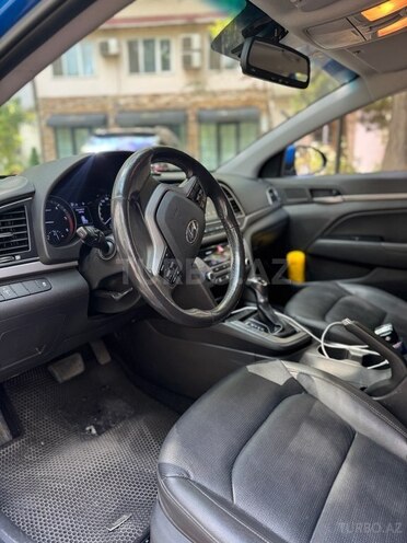 Hyundai Avante 2016, 145,000 km - 1.6 л - Bakı