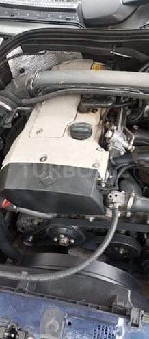 Mercedes C 180 2000, 58,000 km - 1.8 l - Bakı