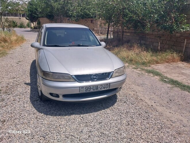 Opel Vectra 1999, 150,000 km - 1.8 l - Bərdə