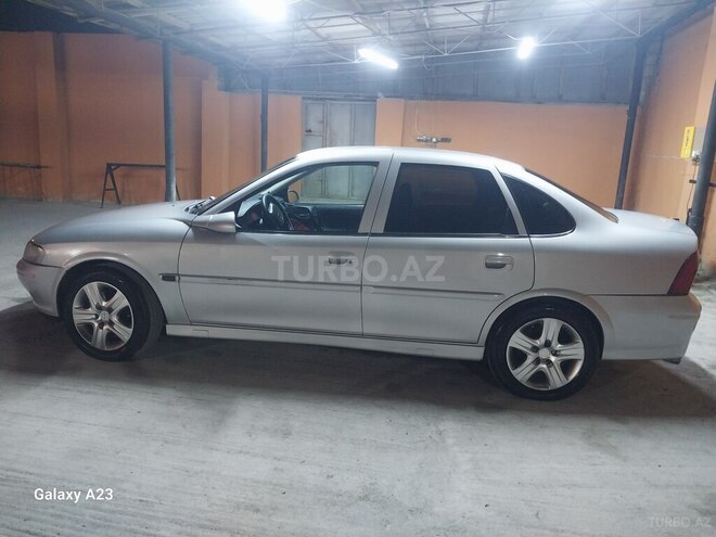 Opel Vectra 1999, 150,000 km - 1.8 l - Bərdə