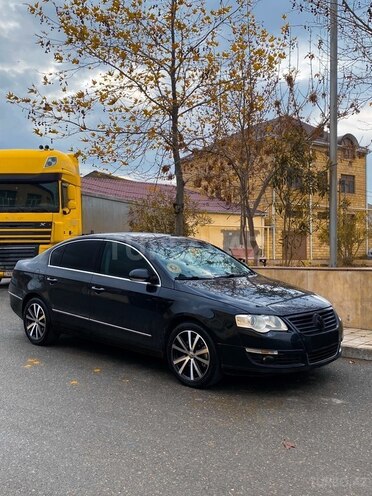 Volkswagen Passat 2005, 230,000 km - 2.0 l - Bakı