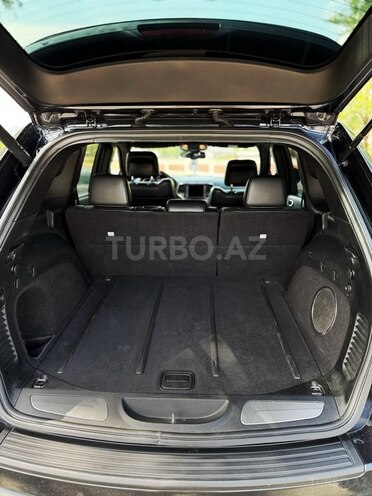 Jeep Grand Cherokee 2014, 188,000 km - 3.6 л - Zaqatala
