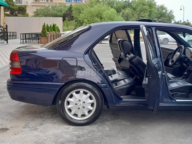Mercedes C 250 1996, 385,647 km - 2.5 l - Sumqayıt