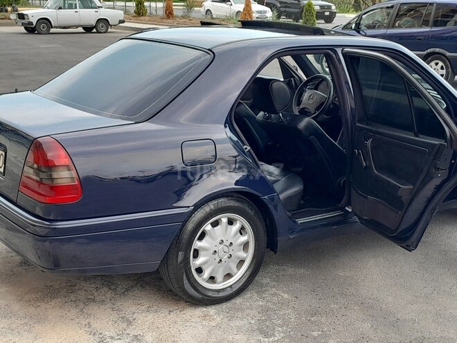 Mercedes C 250 1996, 385,647 km - 2.5 l - Sumqayıt
