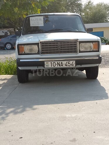LADA (VAZ) 2107 2004, 98,789 km - 1.6 l - Salyan