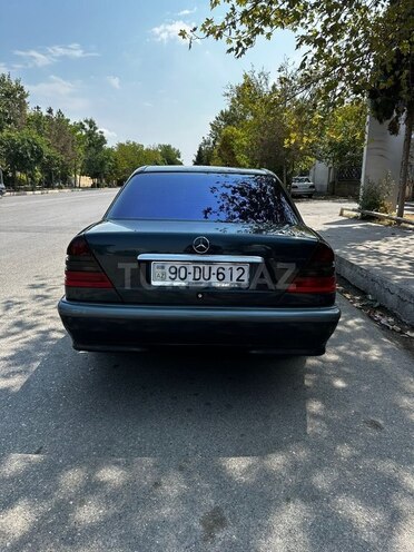 Mercedes C 180 2000, 100,000 km - 1.8 l - Yevlax