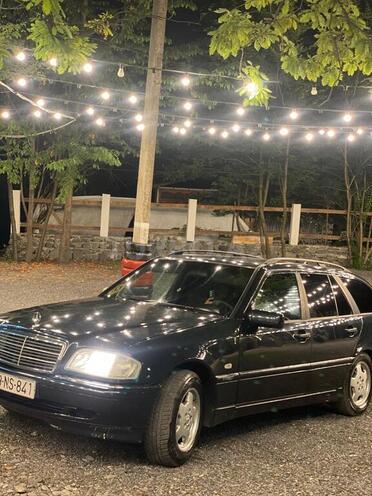 Mercedes C 220 2000, 550,000 km - 2.2 l - Bakı